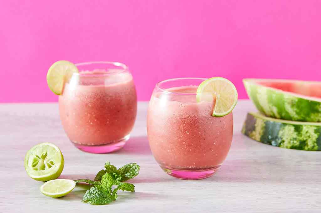 13 Smoothie Recipes With Watermelon - Super Healthy, Super Hydrating 4 Smoothie Recipes With Watermelon - Watermelon Mint Smoothie